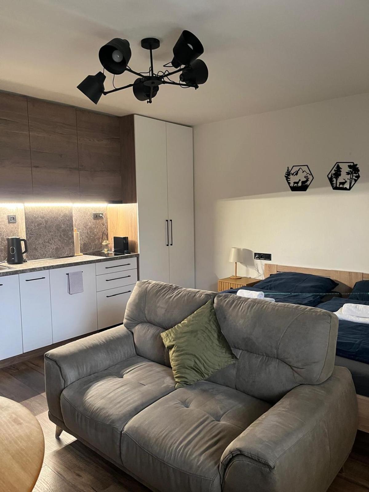 Iq Apartments Presov Exterior photo